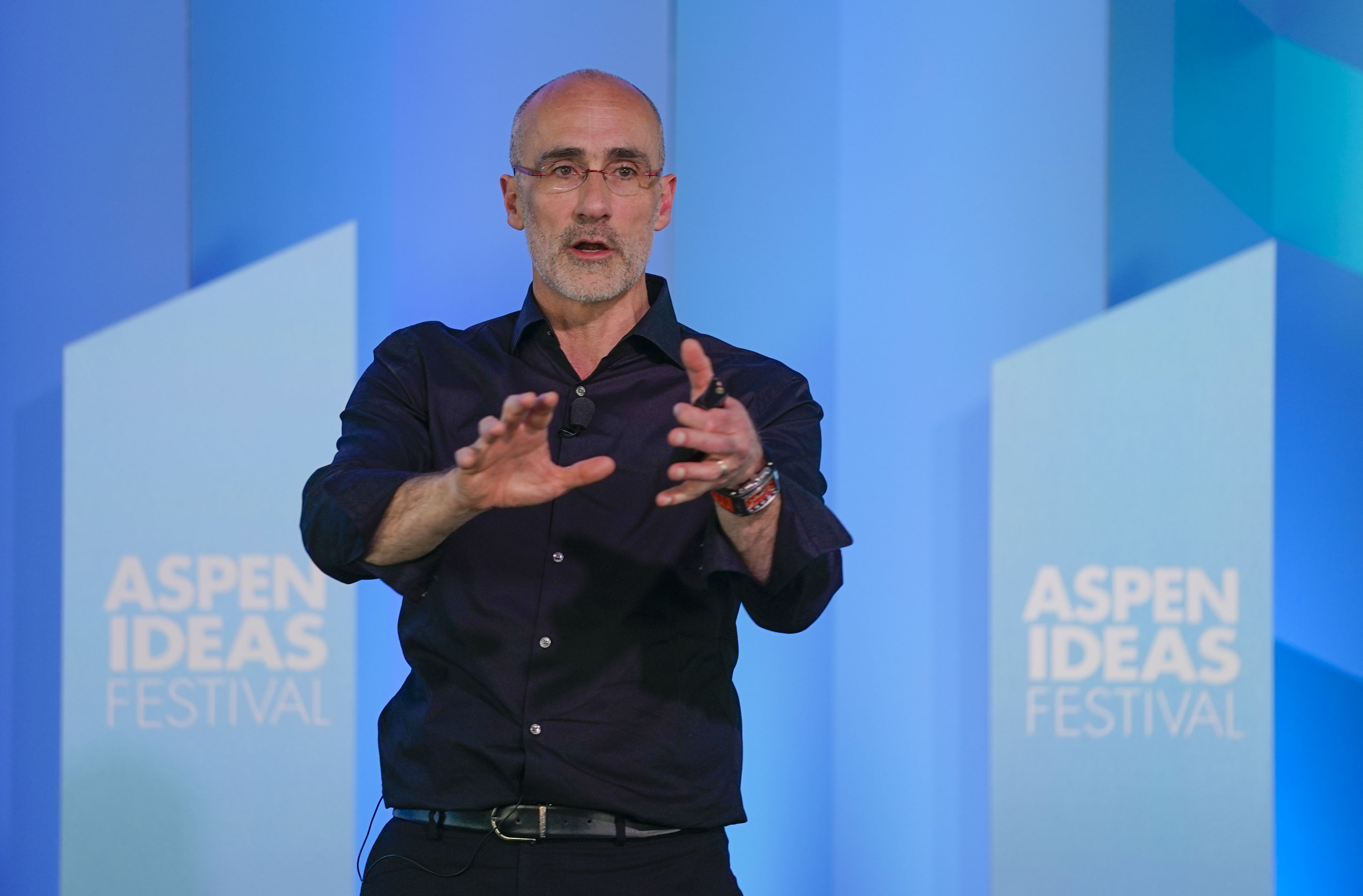 motivational-speaker-Arthur-Brooks